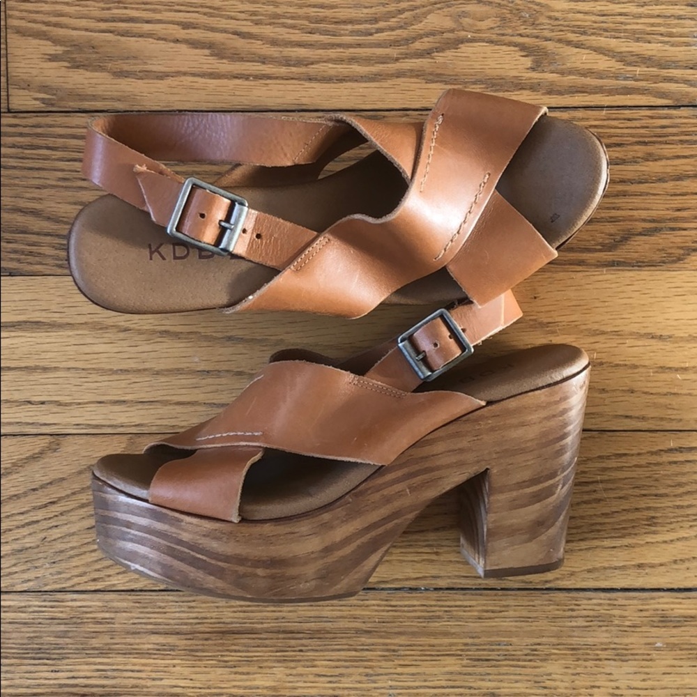 brown platforms